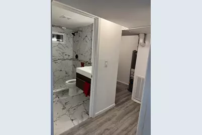 7410 East Avenue, Hanover Park, IL 60133 - Photo 30
