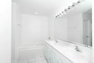 1166 Georgetown Way, Vernon Hills, IL 60061 - Photo 12