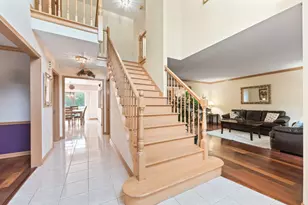 484 Blodgett Ct, Naperville, IL 60565 - Photo 4