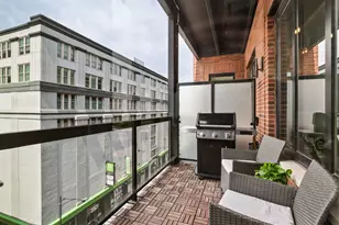 323 S Racine Ave, Chicago, IL 60607 - Photo 16