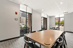 323 S Racine Ave, Chicago, IL 60607 - Photo 40