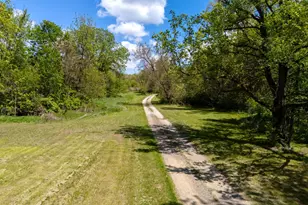 10630 Meredosia Rd, Albany, IL 61230 - Photo 34