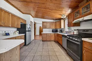 10630 Meredosia Rd, Albany, IL 61230 - Photo 10
