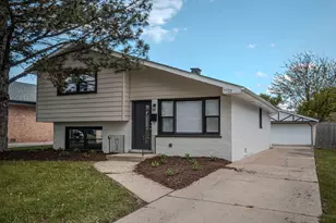 3925 168th Pl, Country Club Hills, IL 60478 - Photo 30