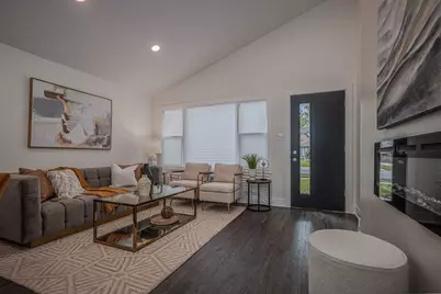 3925 168th Place, Country Club Hills, IL 60478 - Photo 2