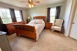 1678 Windward Dr, Pingree Grove, IL 60140 - Photo 10