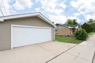 9246 S 54th Ave, Oak Lawn, IL 60453 - Photo 16