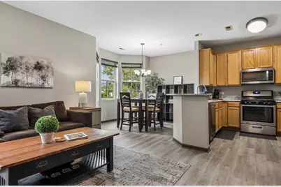 2305 Aurora Drive #8, Pingree Grove, IL 60140 - Photo 18