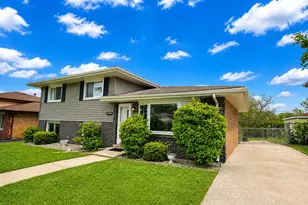 14759 Long Ave, Oak Forest, IL 60452 - Photo 2