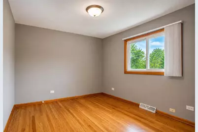 14759 Long Avenue, Oak Forest, IL 60452 - Photo 8