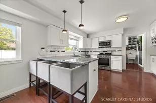 86 Lonsdale Rd, Elk Grove Village, IL 60007 - Photo 8