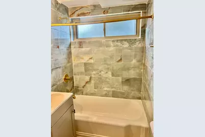 2134 W Rosemont Avenue #1A, Chicago, IL 60659 - Photo 10