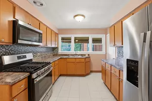 306 W Lonnquist Blvd, Mount Prospect, IL 60056 - Photo 12