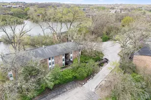 5511 E Lake Dr, Lisle, IL 60532 - Photo 18