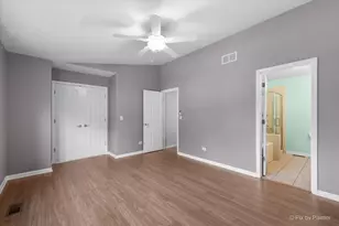 67 Samuel Dr, Streamwood, IL 60107 - Photo 16