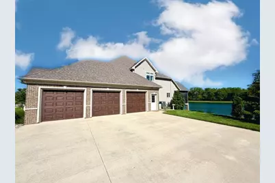 400 Constitution Boulevard, Monticello, IL 61856 - Photo 4