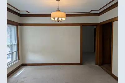 103 E 1 St Street #2S, Elmhurst, IL 60126 - Photo 4