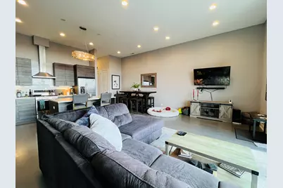 2054 W Chicago Avenue #4, Chicago, IL 60622 - Photo 4