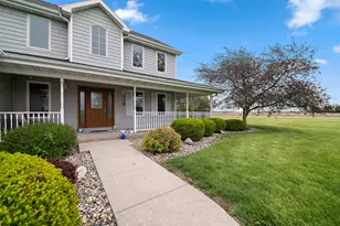 17709 W State Rte 17, Reddick, IL 60961 - Photo 2