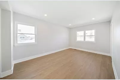 99 Essex Road, Elk Grove Village, IL 60007 - Photo 24