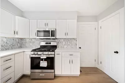 99 Essex Road, Elk Grove Village, IL 60007 - Photo 18