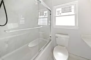 99 Essex Rd, Elk Grove Village, IL 60007 - Photo 22