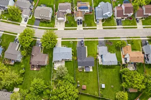 828 Huron Ct, Carol Stream, IL 60188 - Photo 22