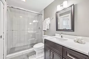 1655 W Carmen Ave, Chicago, IL 60640 - Photo 38