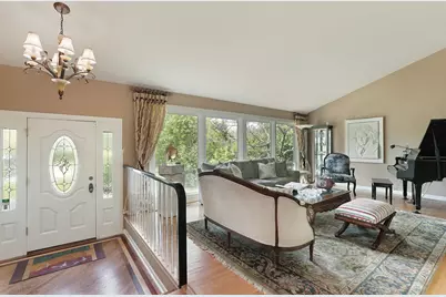 370 Charal Lane, Highland Park, IL 60035 - Photo 2