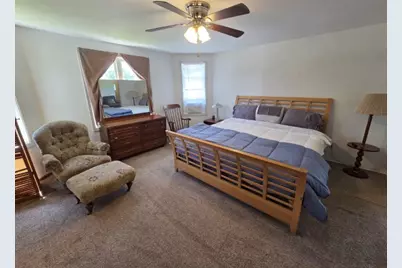 208 Burkett Street, Benton, IL 62812 - Photo 20