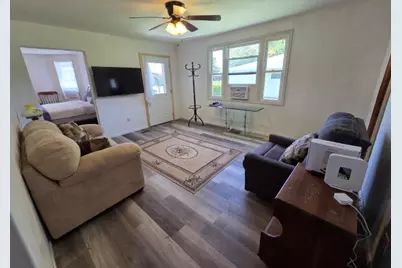 208 Burkett Street, Benton, IL 62812 - Photo 14