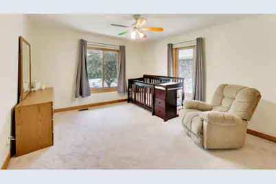 1104 Nottingham Lane, Elgin, IL 60120 - Photo 26