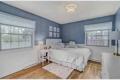15 N Gibbons Avenue, Arlington Heights, IL 60004 - Photo 14