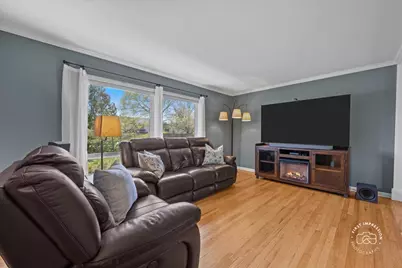 34W246 Giese Road, Batavia, IL 60510 - Photo 6