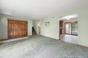 1321 Degener Ave, Elmhurst, IL 60126 - Photo 4