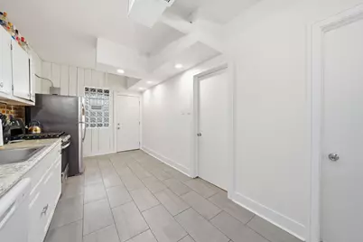 5210 S Ingleside Avenue #2, Chicago, IL 60615 - Photo 10