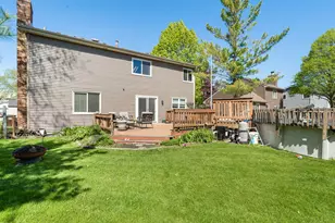 1003 Wesley Dr, Crystal Lake, IL 60014 - Photo 26