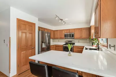 1003 Wesley Drive, Crystal Lake, IL 60014 - Photo 8