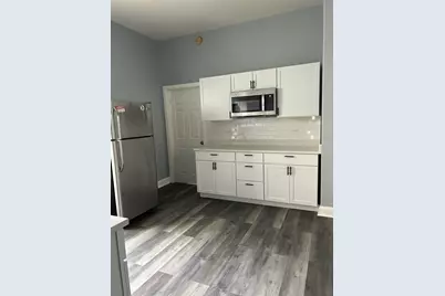 8838 S Marquette Avenue #2, Chicago, IL 60617 - Photo 4
