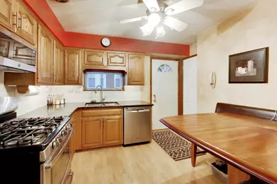 8332 N Oketo Avenue, Niles, IL 60714 - Photo 6