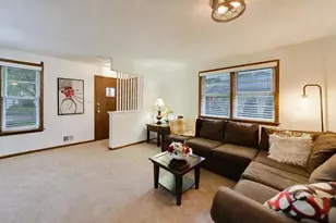 8332 N Oketo Ave, Niles, IL 60714 - Photo 4