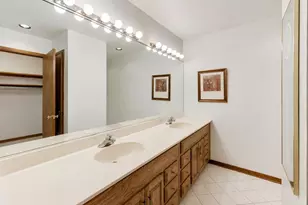8332 N Oketo Ave, Niles, IL 60714 - Photo 12