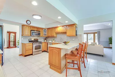 204 Linden Road S, Prospect Heights, IL 60070 - Photo 6