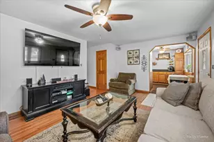 144 Easton Ave, West Chicago, IL 60185 - Photo 6