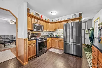 144 Easton Avenue, West Chicago, IL 60185 - Photo 8