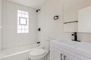 10429 S Indiana Ave, Chicago, IL 60628 - Photo 10