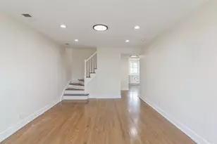10429 S Indiana Ave, Chicago, IL 60628 - Photo 2