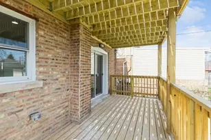 10429 S Indiana Ave, Chicago, IL 60628 - Photo 14