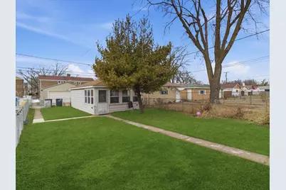 3728 S 58th Avenue, Cicero, IL 60804 - Photo 14