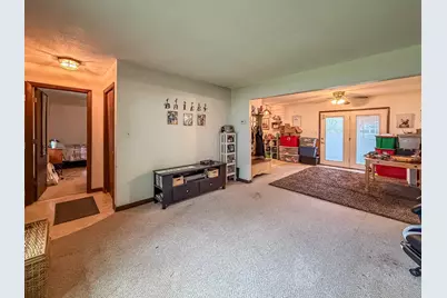 306 Willow Lane, Mahomet, IL 61853 - Photo 6